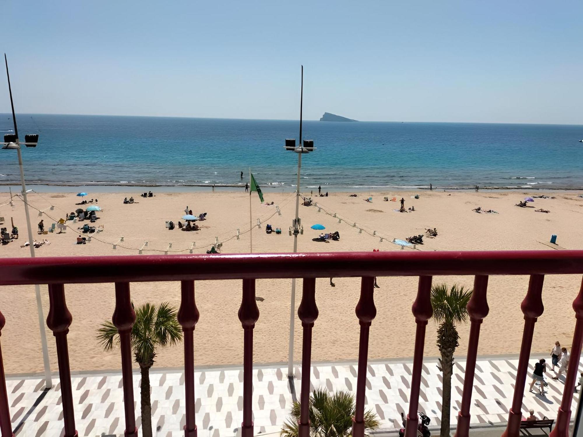 Las Damas 3B Beach Front - Pool & Parking Benidorm Luaran gambar